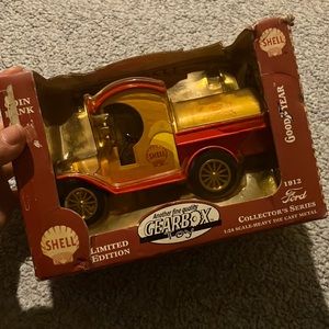 1912 Ford tanker, gearbox, toy, diecast, metal coin bank